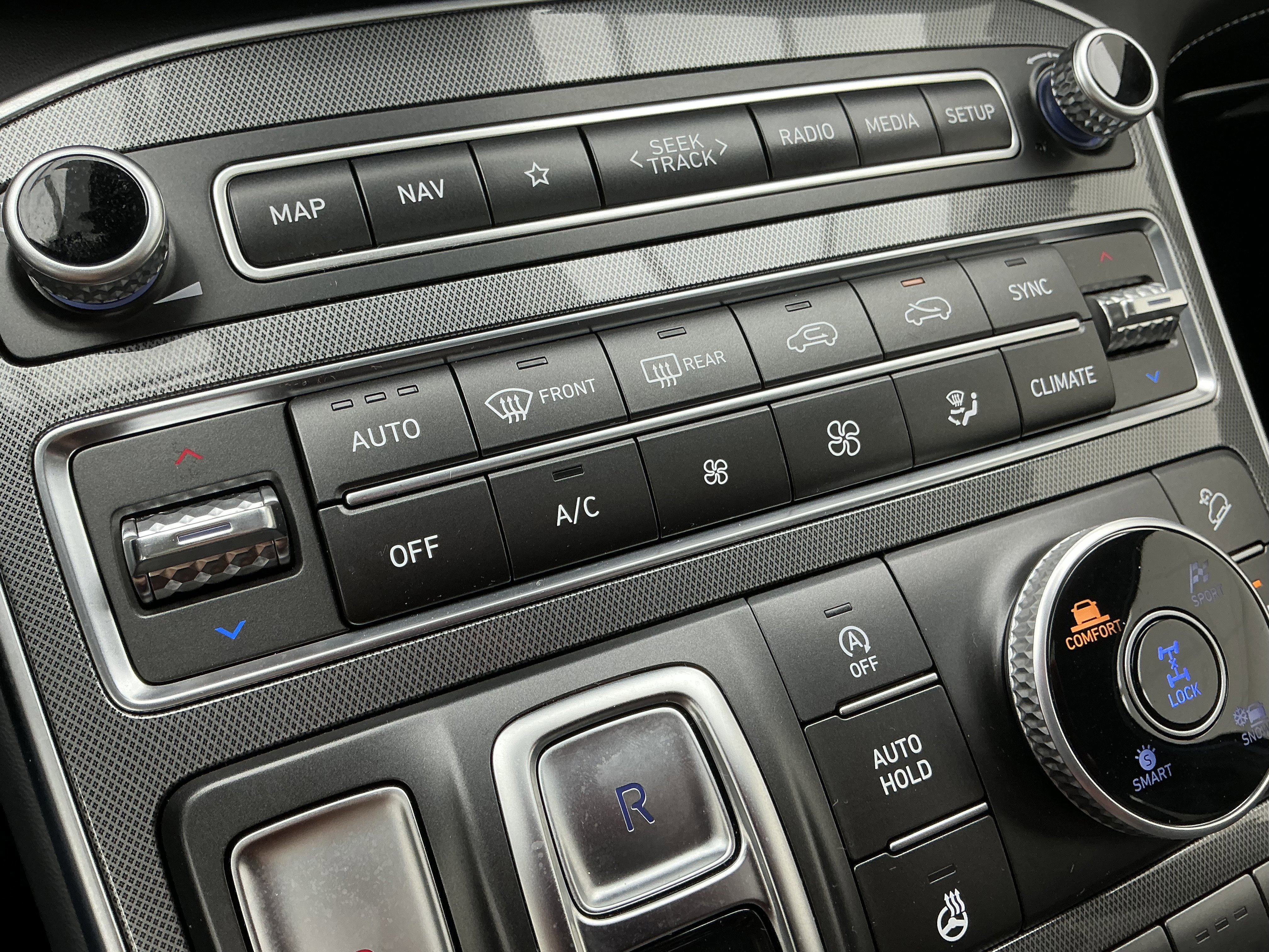 Used 2023 Hyundai Santa Fe Calligraphy w/ Cargo Package image 12