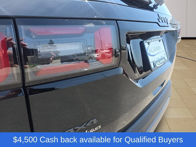 New 2026 Jeep Cherokee Laredo AWD/4WD image 38