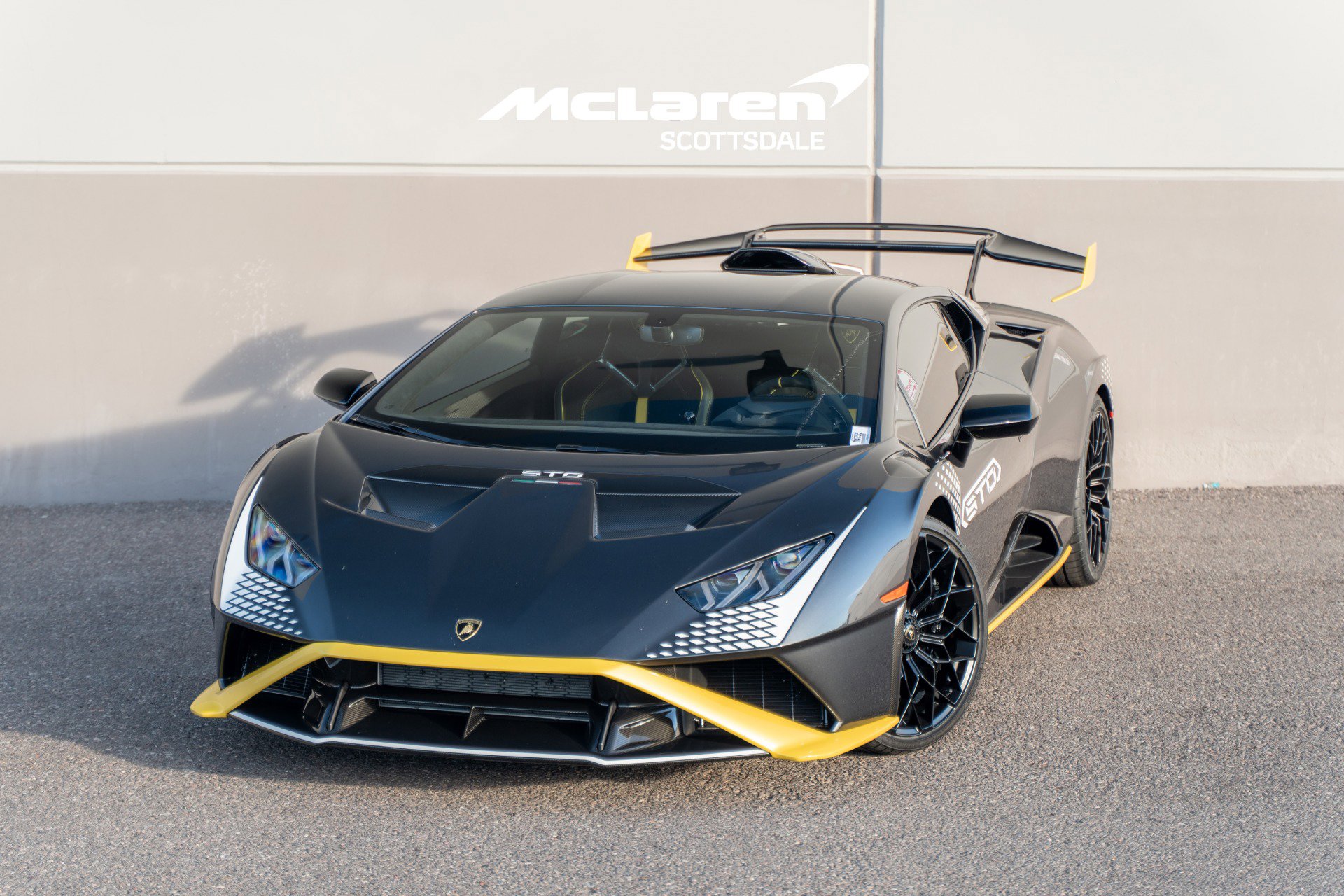 Used 2022 Lamborghini Huracan STO