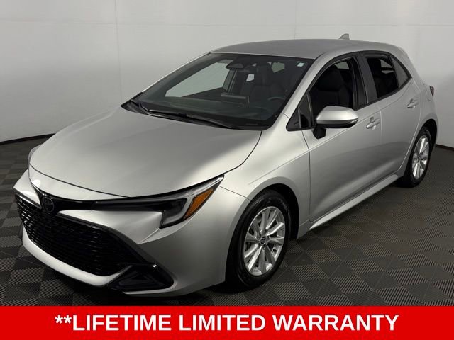 Used 2024 Toyota Corolla SE image 3