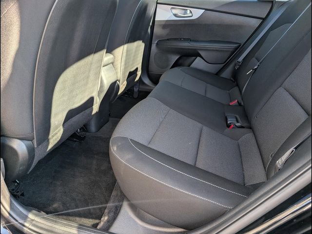 Used 2023 Kia Forte LXS image 10