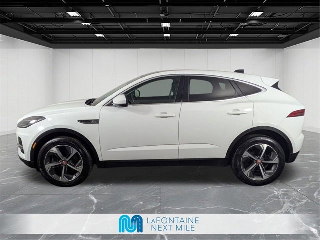Used 2022 Jaguar E-PACE SE image 2