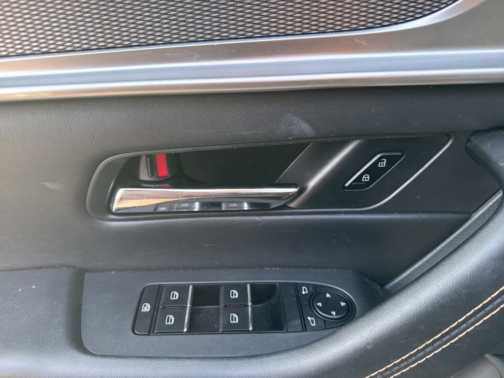 Used 2024 MAZDA CX-90 3.3 Turbo w/ Preferred Plus image 13