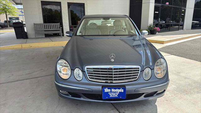 Used 2005 Mercedes-Benz E 320 Sedan image 2