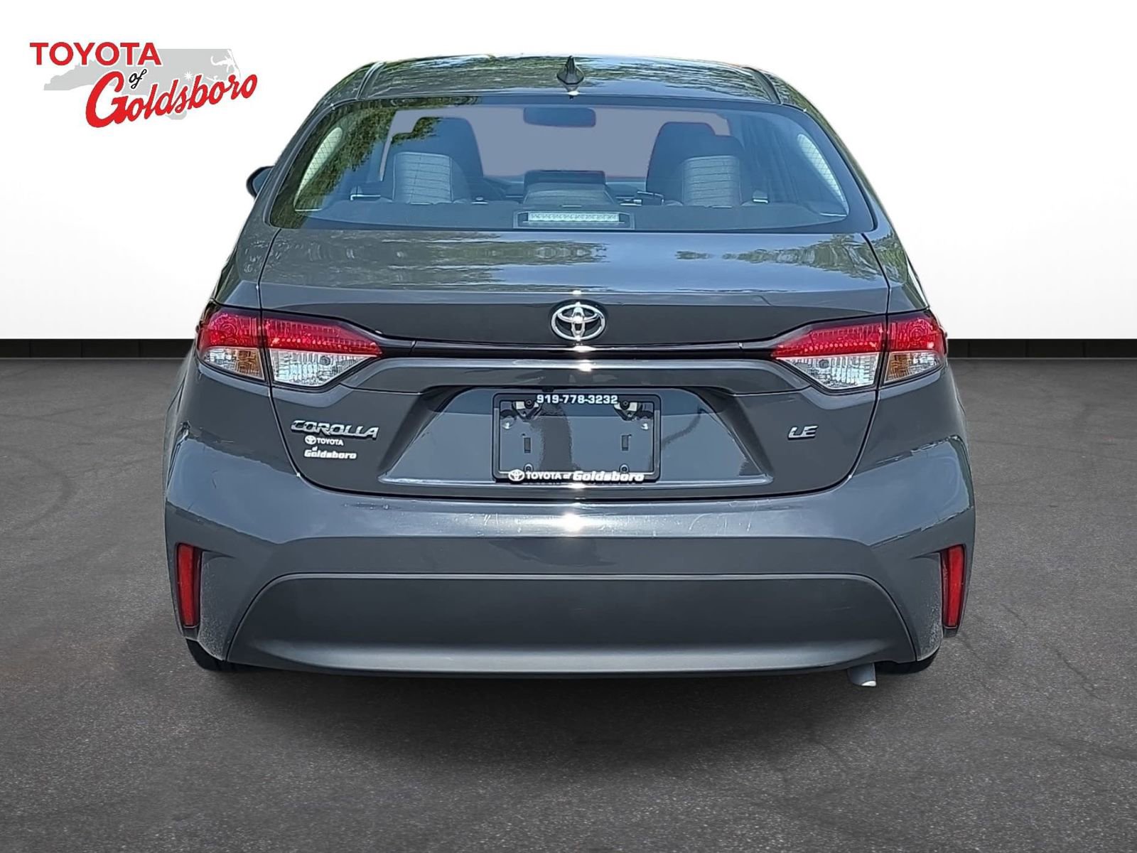 Used 2026 Toyota Corolla LE image 6