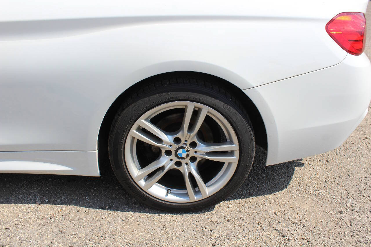 Used 2015 BMW 428i xDrive Coupe AWD/4WD image 25
