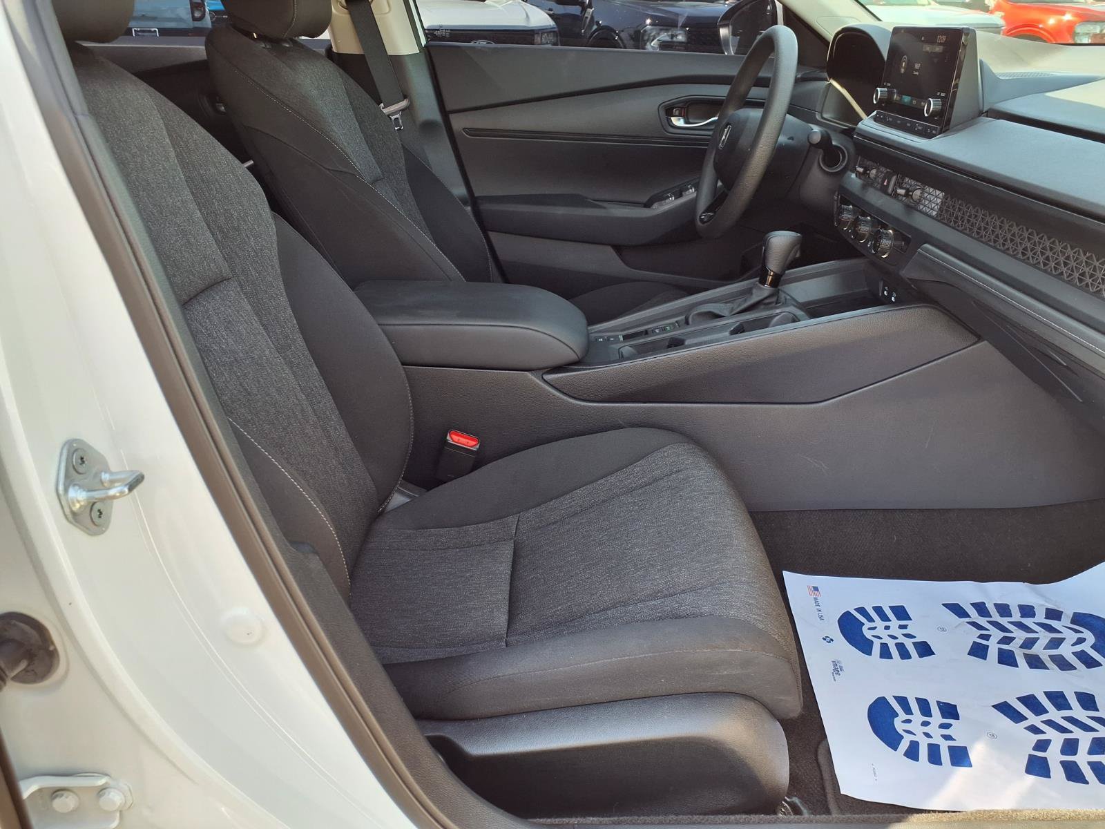 Used 2025 Honda Accord LX image 11