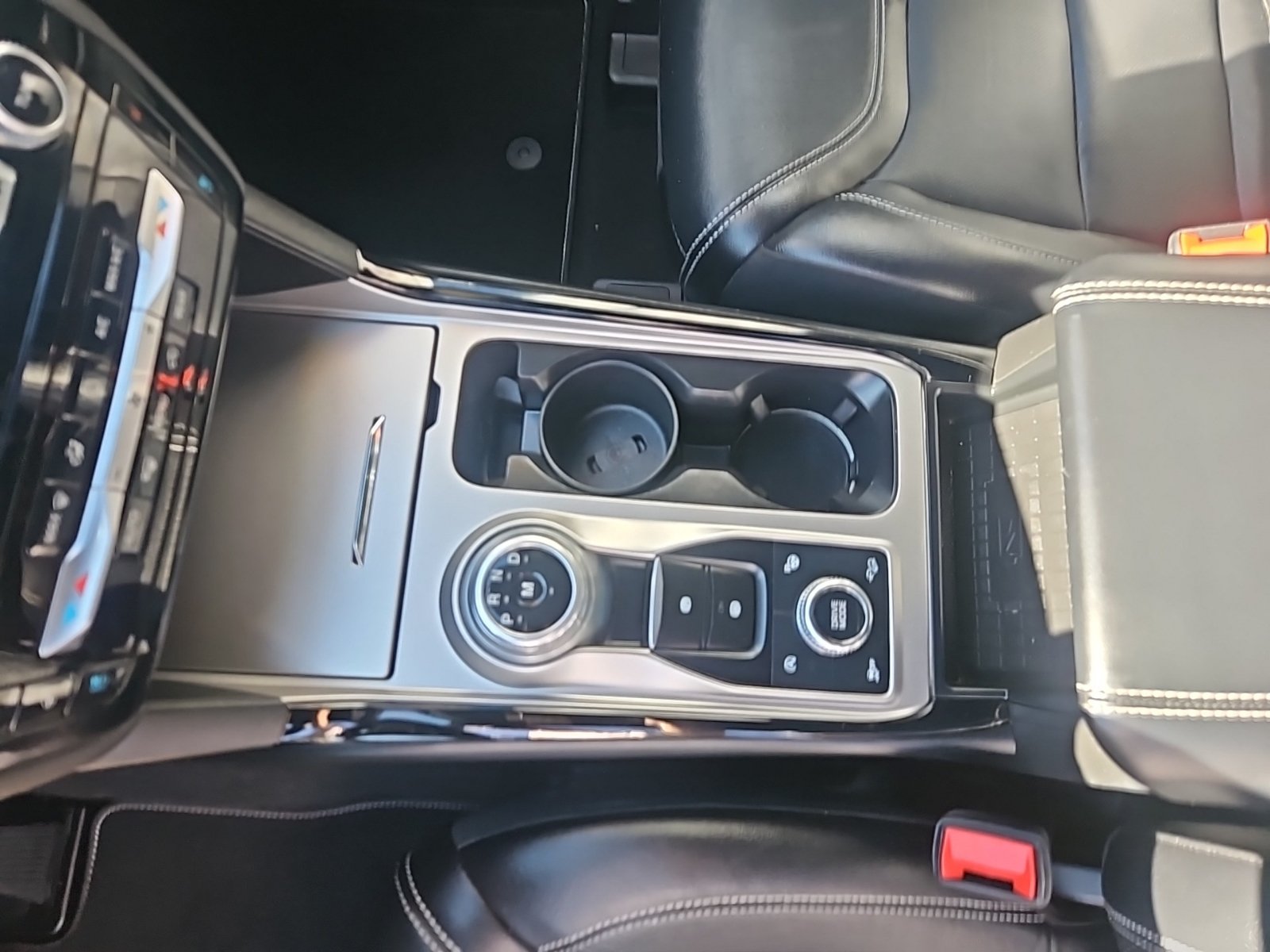 Used 2021 Ford Explorer ST w/ Equipment Group 401A AWD/4WD image 13