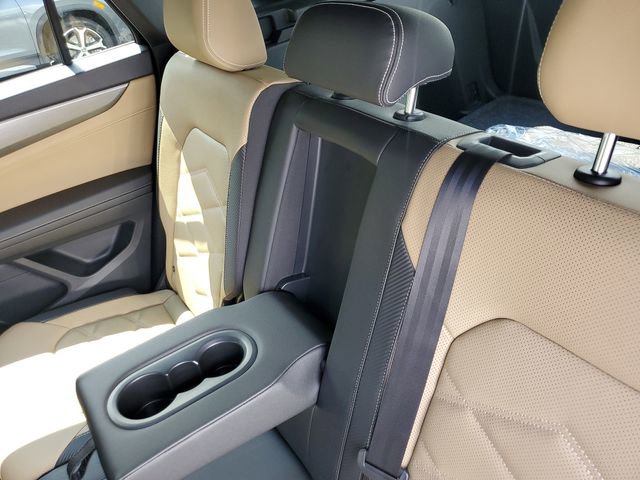 New 2026 Volkswagen Atlas Cross Sport SE image 14