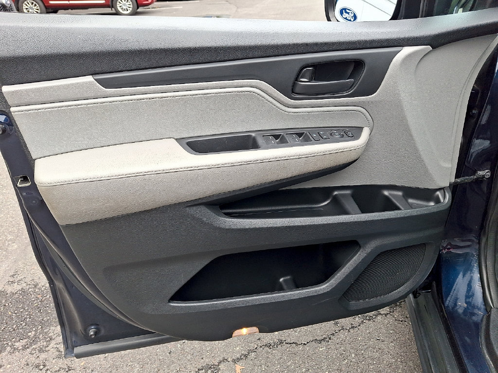 Used 2018 Honda Odyssey EX image 14