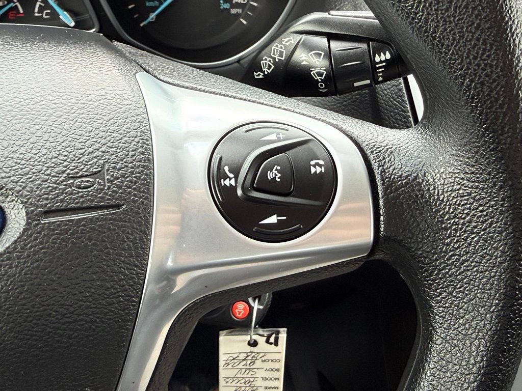 Used 2014 Ford Focus SE FWD image 25