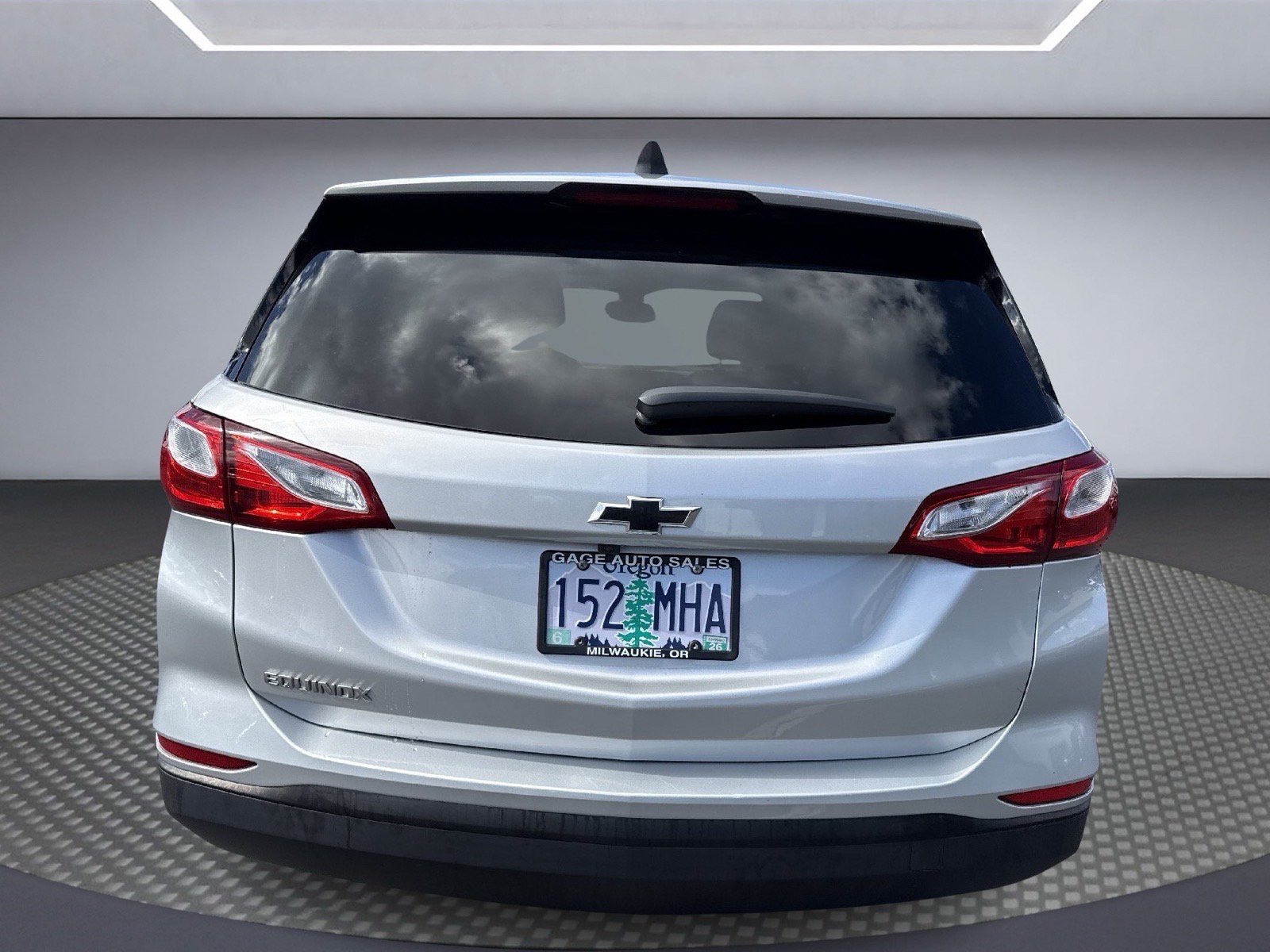 Used 2020 Chevrolet Equinox LS w/ LS Convenience Package FWD image 5