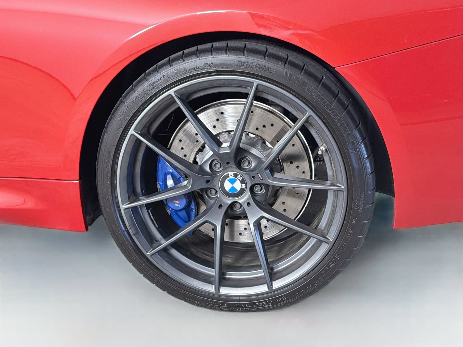 Used 2020 BMW M4 CS w/ Executive Package RWD image 29
