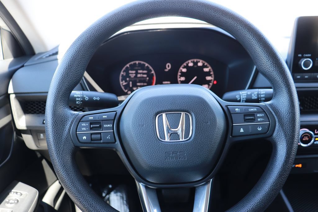 Used 2023 Honda CR-V LX image 18