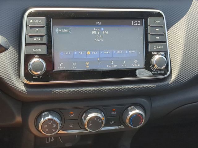 Certified 2025 Nissan Kicks Play S FWD image 17