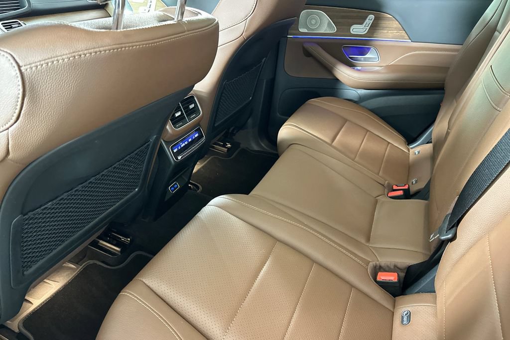 Certified 2026 Mercedes-Benz GLS 450 4MATIC image 15