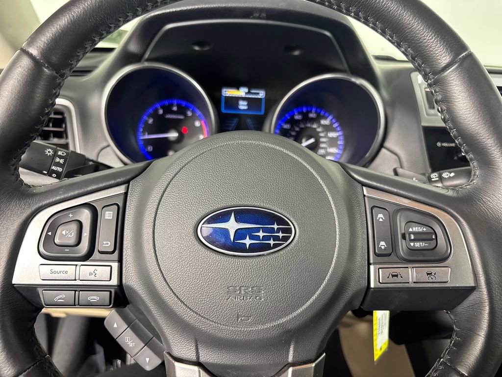 Used 2017 Subaru Outback 2.5i Premium image 14