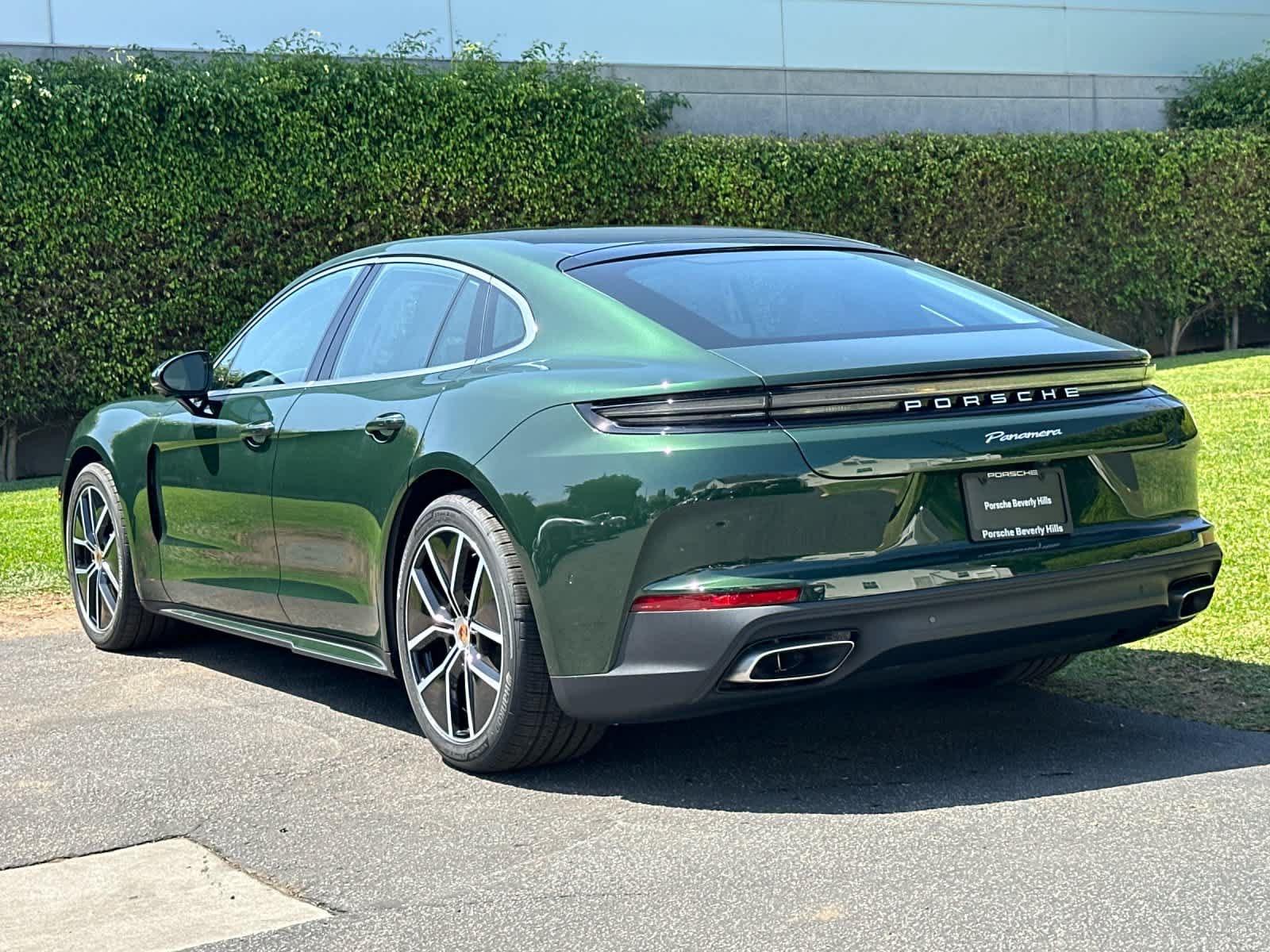 New 2026 Porsche Panamera RWD image 3