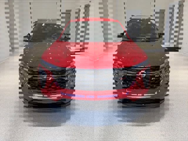 New 2026 Chevrolet Trax RS image 2