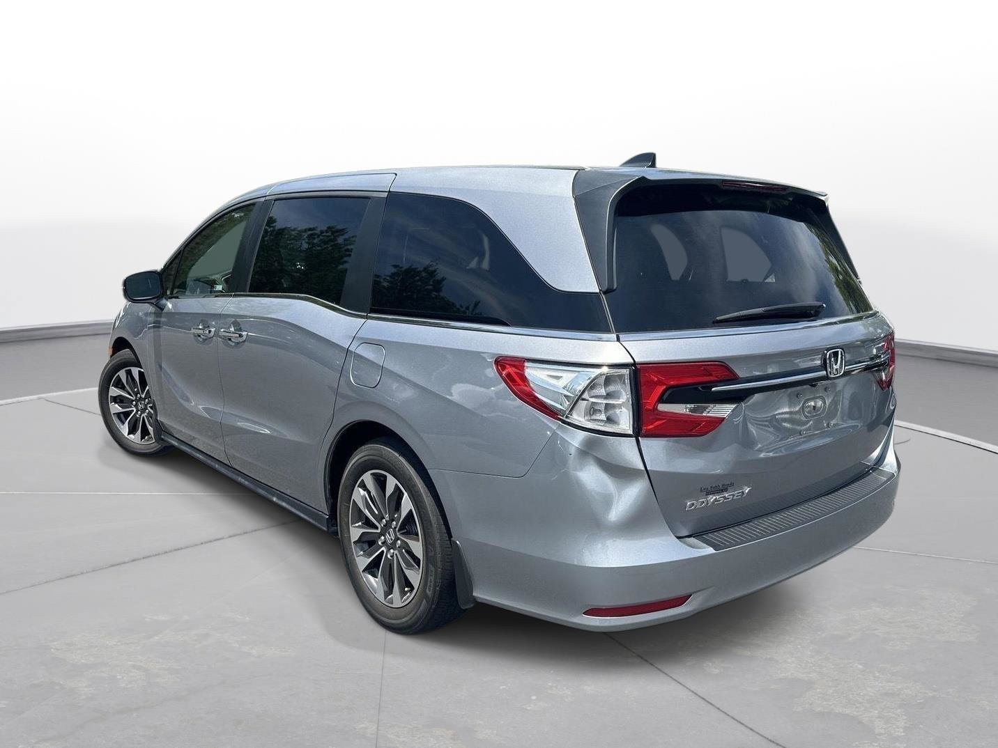 Used 2023 Honda Odyssey EX-L image 8