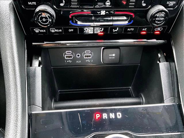 Used 2023 Jeep Grand Cherokee Limited RWD image 26