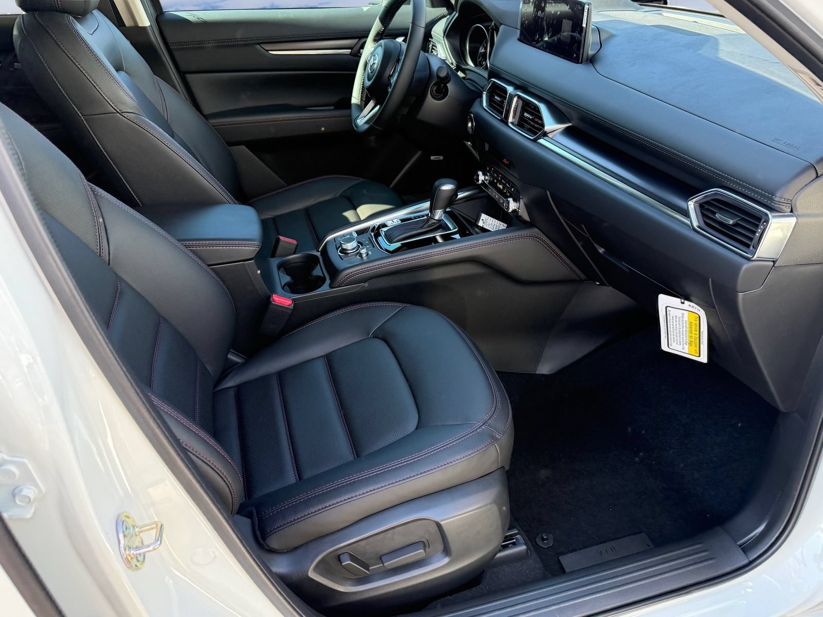 Used 2025 MAZDA CX-5 Carbon Edition AWD/4WD image 9