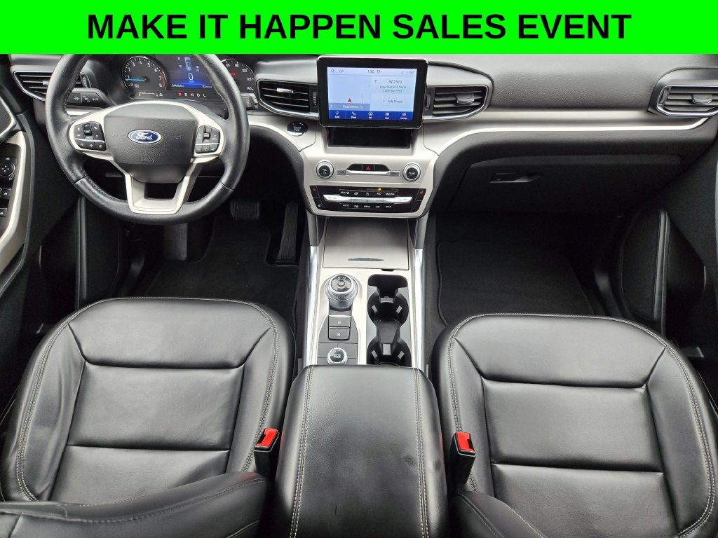 Used 2022 Ford Explorer XLT w/ Equipment Group 202A AWD/4WD image 16
