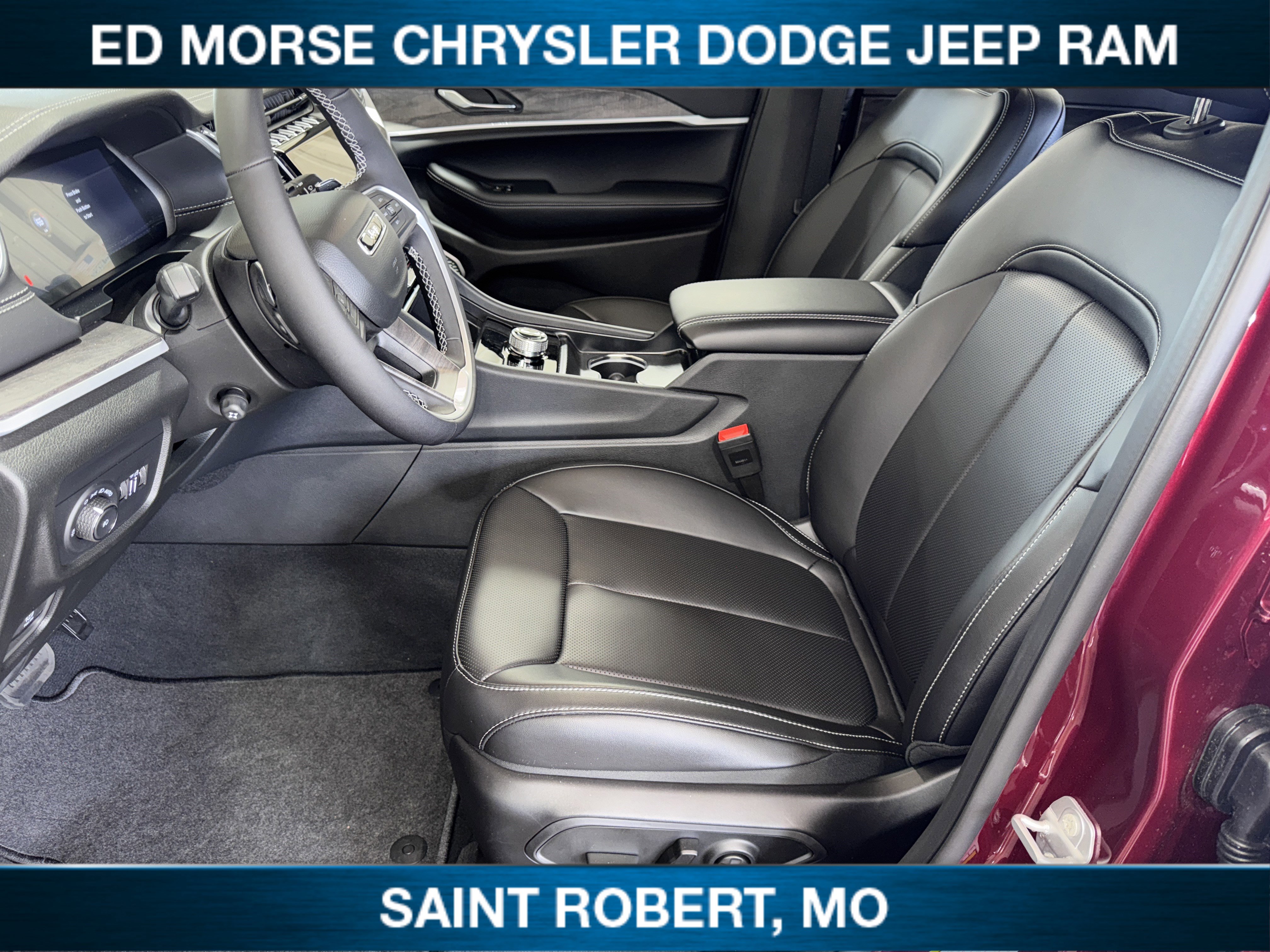 New 2025 Jeep Grand Cherokee L Limited w/ Luxury Tech Group II image 30