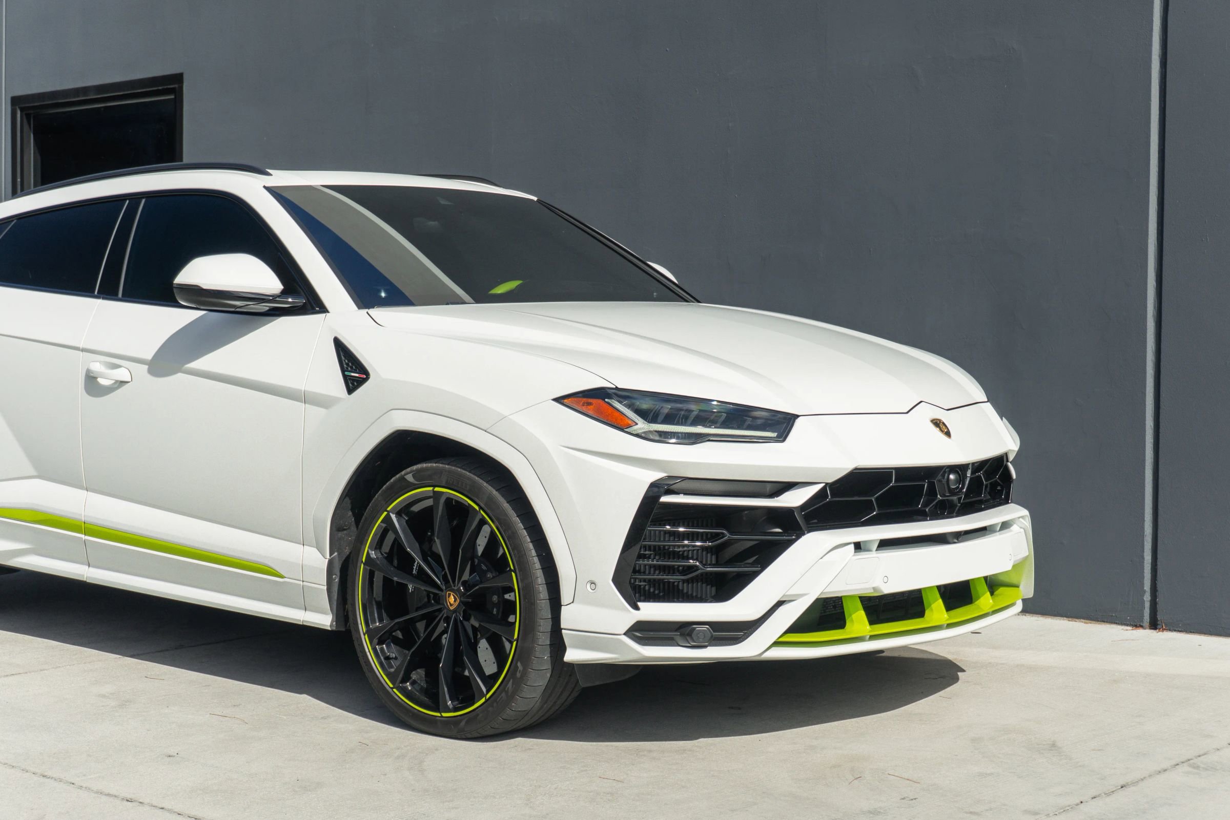 Used 2022 Lamborghini Urus image 39