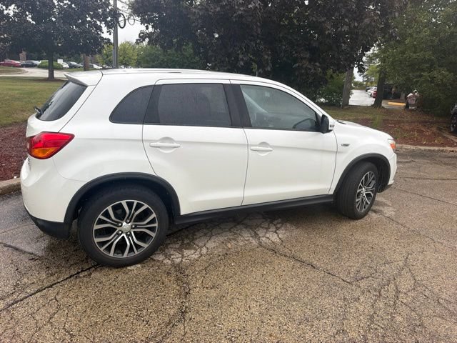 Used 2016 Mitsubishi Outlander Sport SE FWD image 12