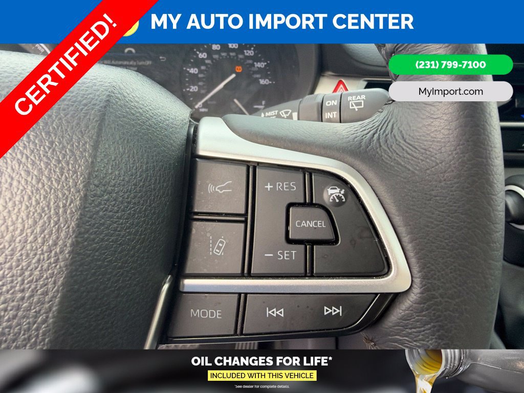 Certified 2026 Toyota Sienna XLE FWD image 17