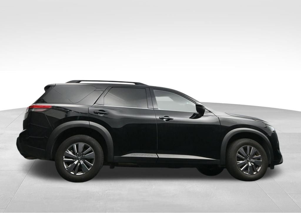 Used 2025 Nissan Pathfinder SV FWD image 39