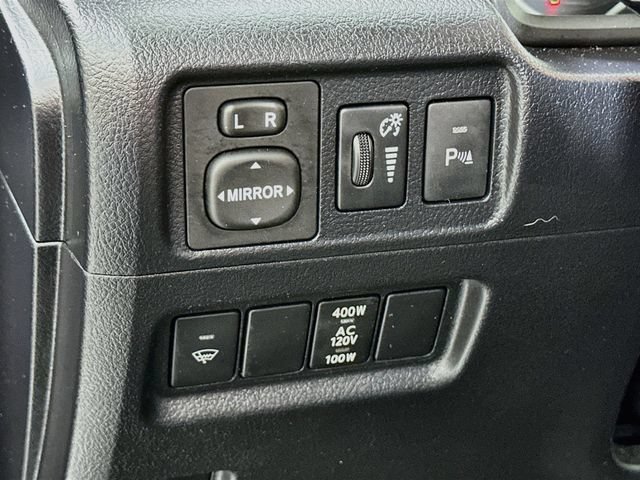 Used 2017 Toyota 4Runner Limited AWD/4WD image 13