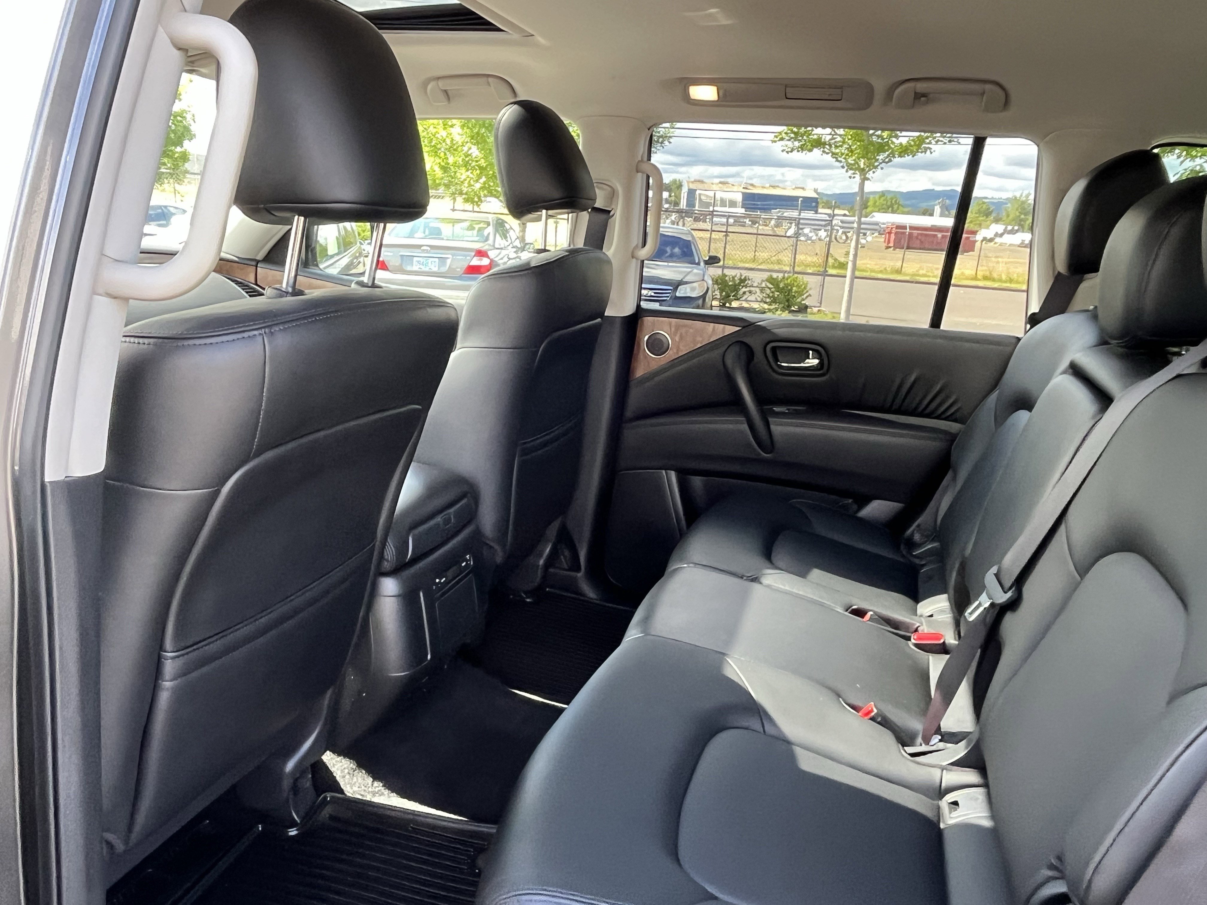 Used 2022 Nissan Armada SL AWD/4WD image 14