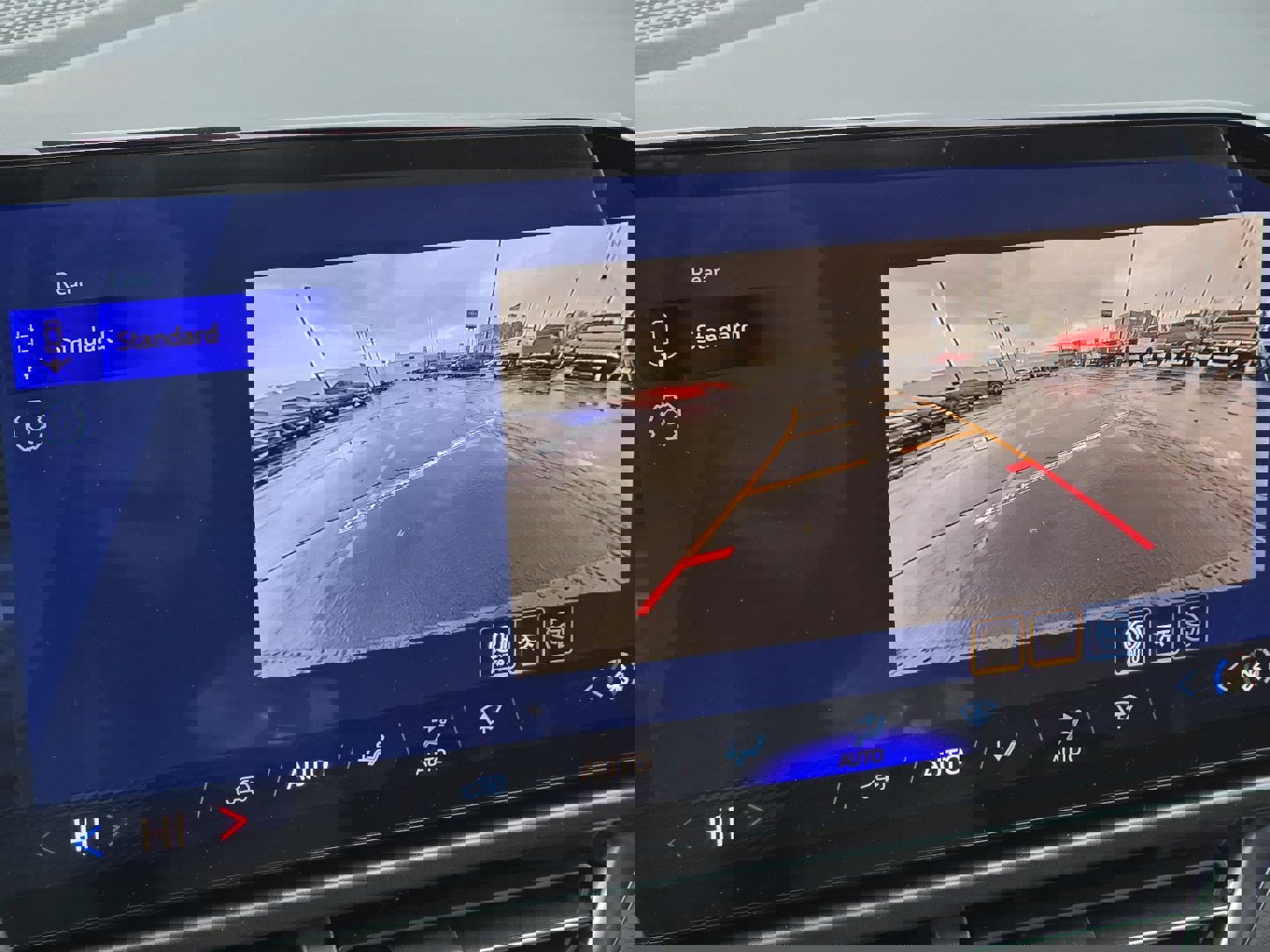 New 2026 Chevrolet Equinox EV LT image 4