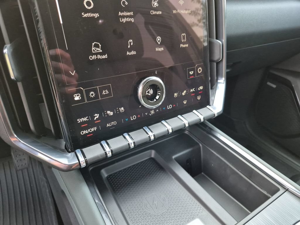 New 2026 GMC Acadia AT4 w/ Luxury Package AWD/4WD image 29