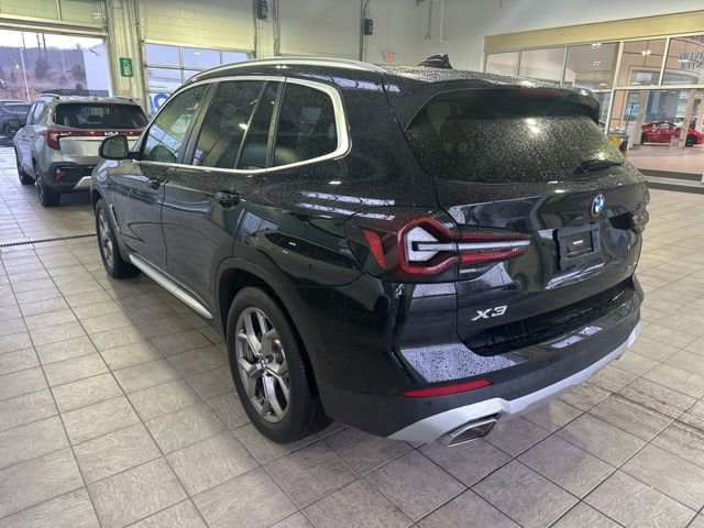 Used 2023 BMW X3 xDrive30i image 3