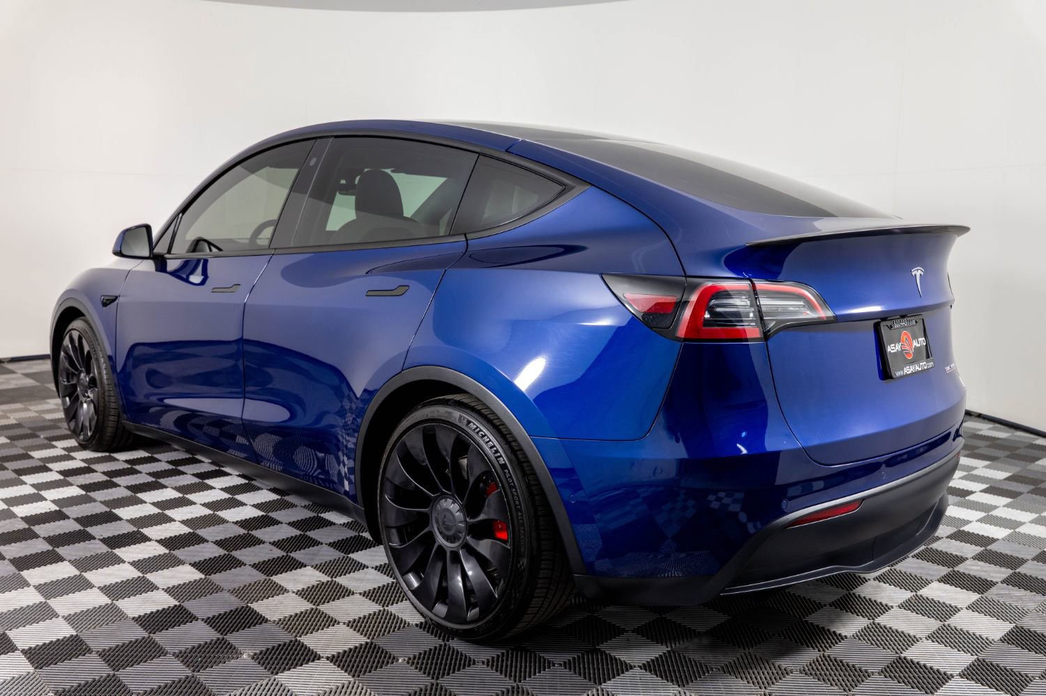 Used 2022 Tesla Model Y Performance AWD/4WD image 4
