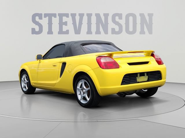 Used 2000 Toyota MR2 RWD image 3