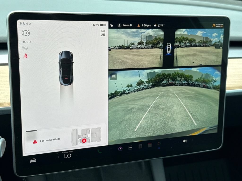 Used 2025 Tesla Model Y Long Range AWD/4WD image 20