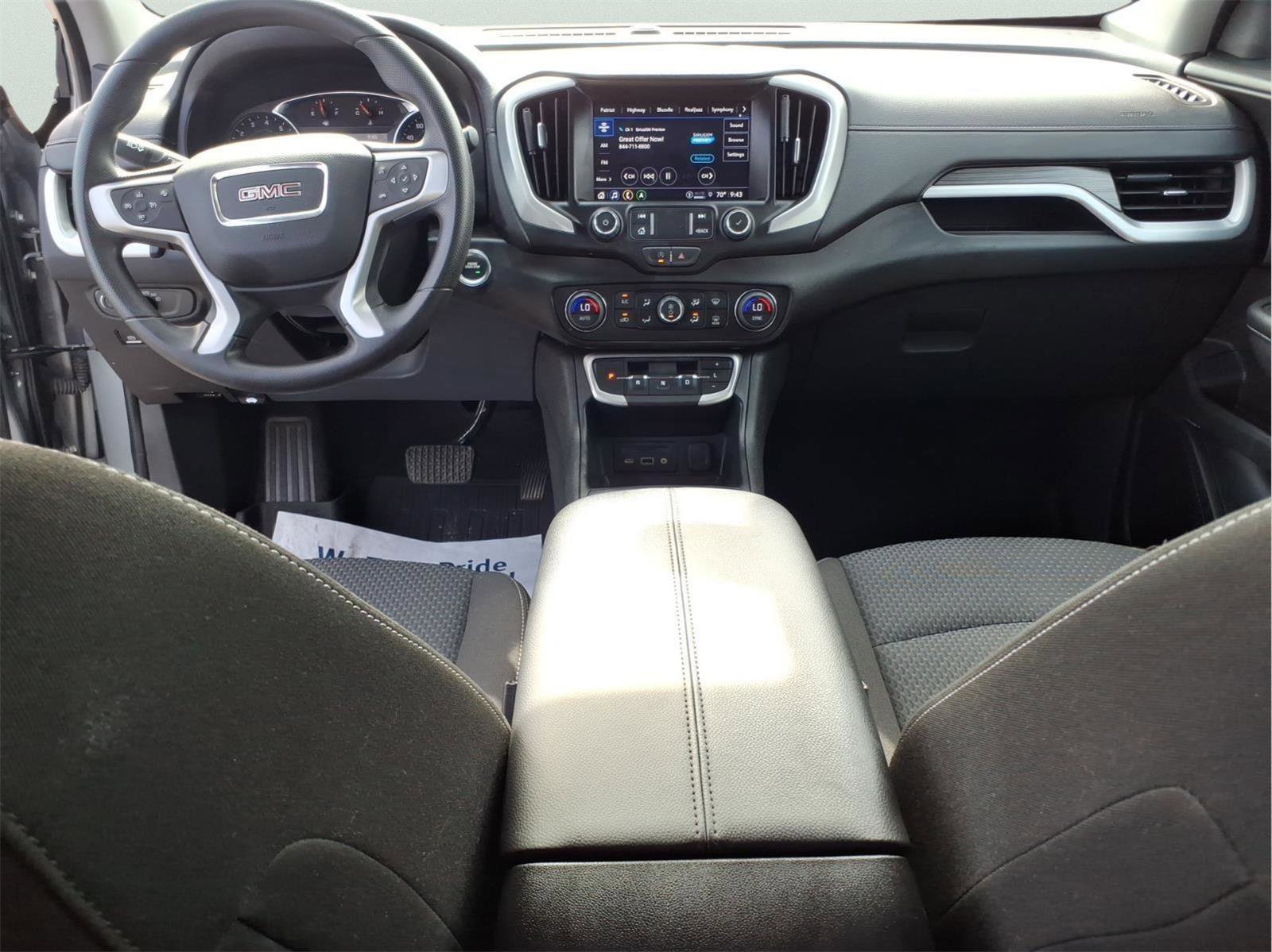 Used 2023 GMC Terrain SLE w/ Driver Convenience Package FWD image 13