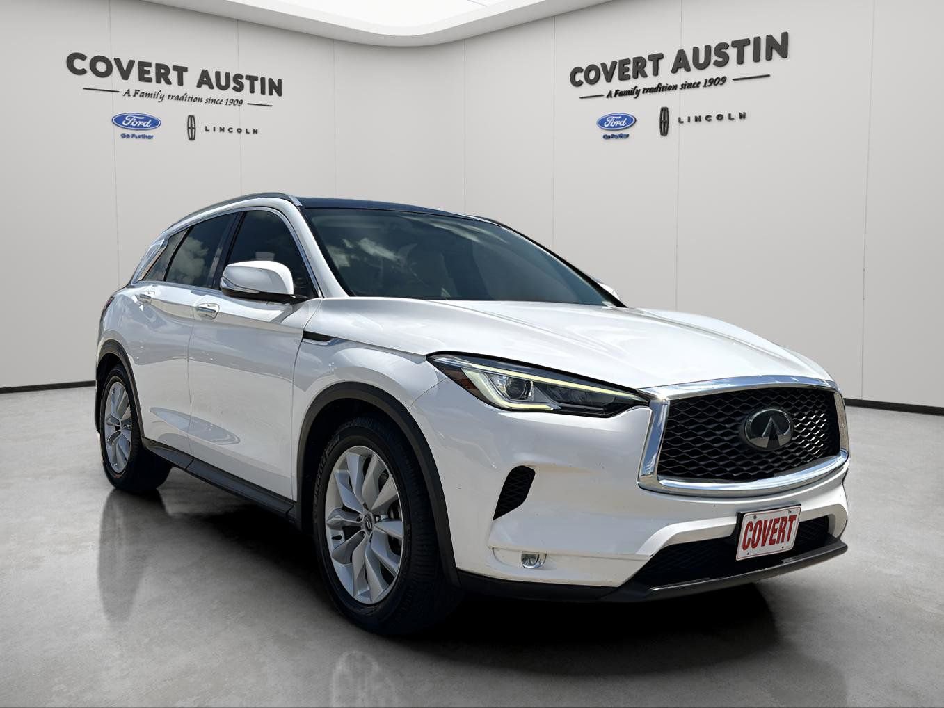 Used 2019 INFINITI QX50 Luxe w/ Cargo Package image 7
