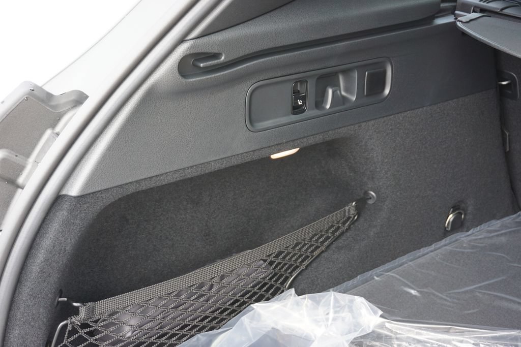Certified 2025 Mercedes-Benz GLC 300 4MATIC image 52