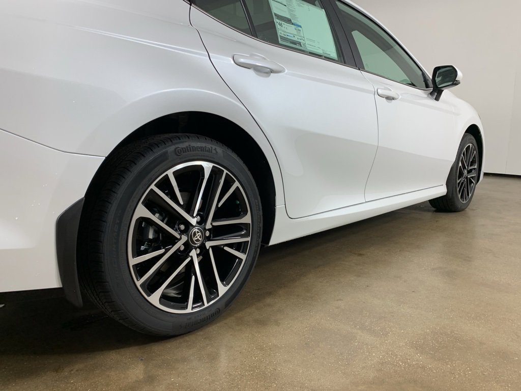 New 2026 Toyota Camry XLE image 9