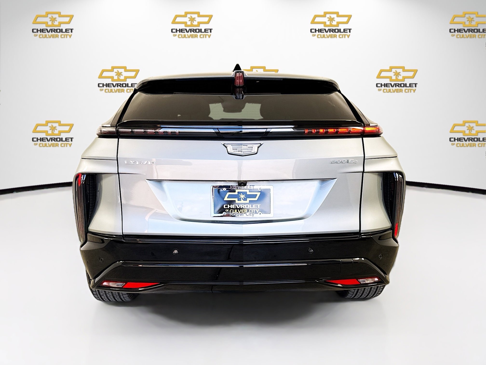 Used 2024 Cadillac Lyriq Sport AWD/4WD image 6