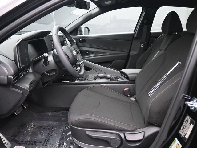 Used 2026 Hyundai Elantra Sport FWD image 12