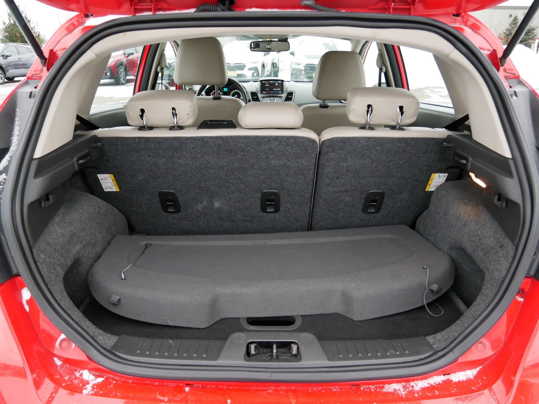 Used 2014 Ford Fiesta Titanium image 18