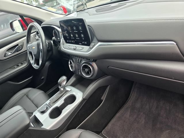 Used 2024 Chevrolet Blazer LT FWD image 22