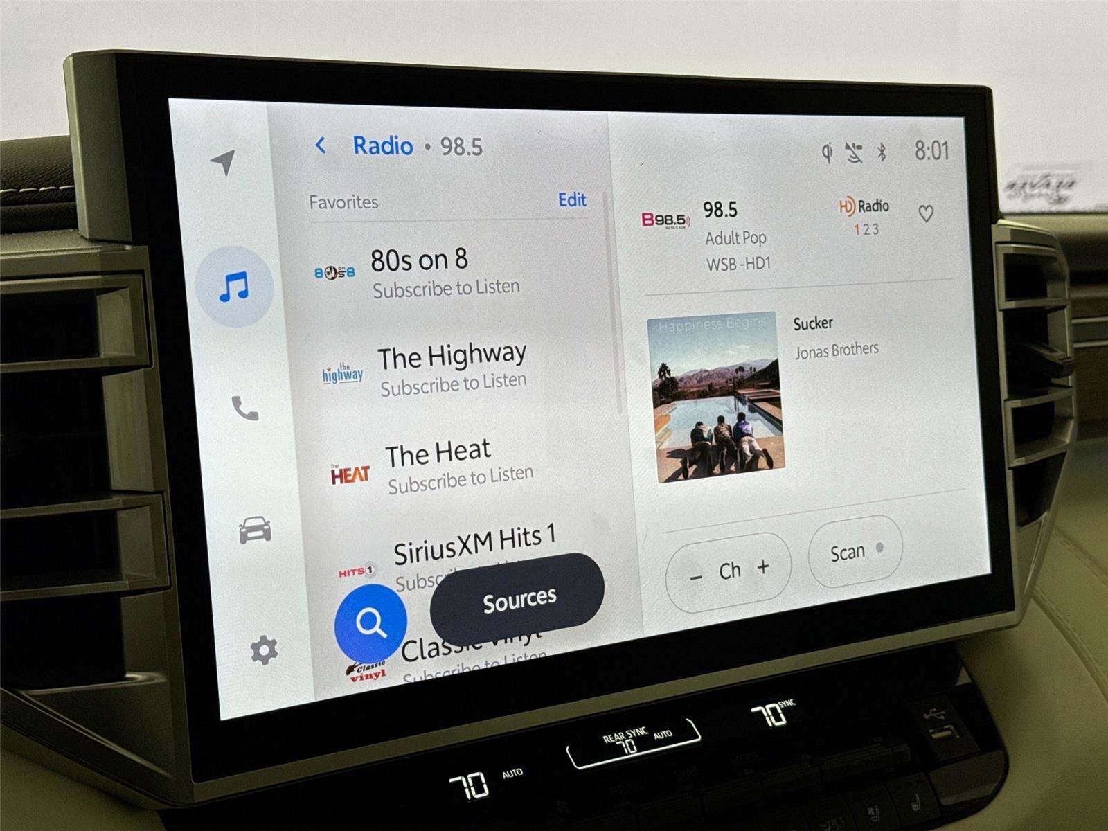 Certified 2024 Toyota Sequoia Capstone image 25