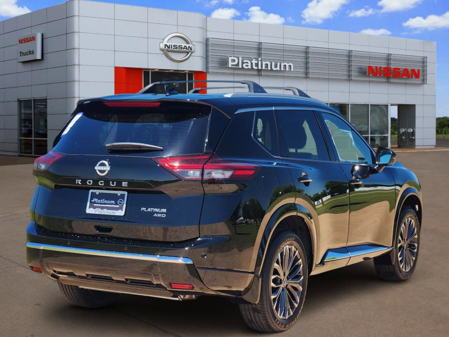 New 2026 Nissan Rogue Platinum AWD/4WD image 4